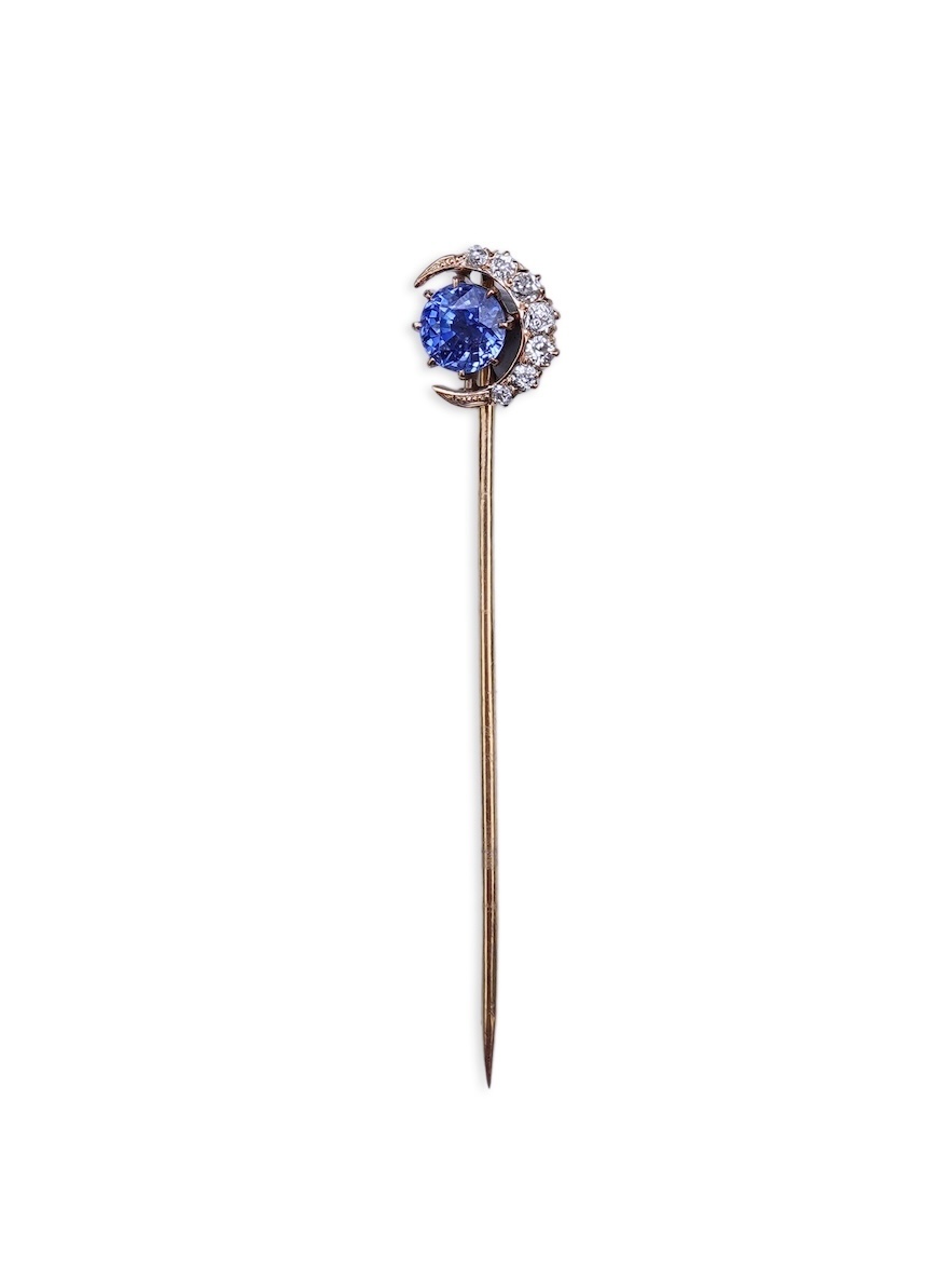 A sapphire and diamond tie pin, late 19th century